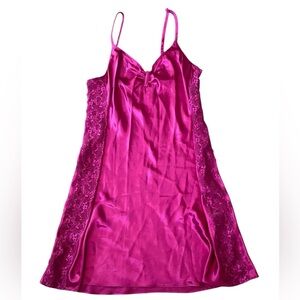 NEW Morgan Taylor Intimates Warm Raspberry Lace Satin Lingerie Mini Slip Dress